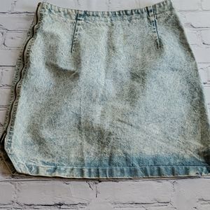 Entre Vintage Acid Wash Denim Skirt Zippers